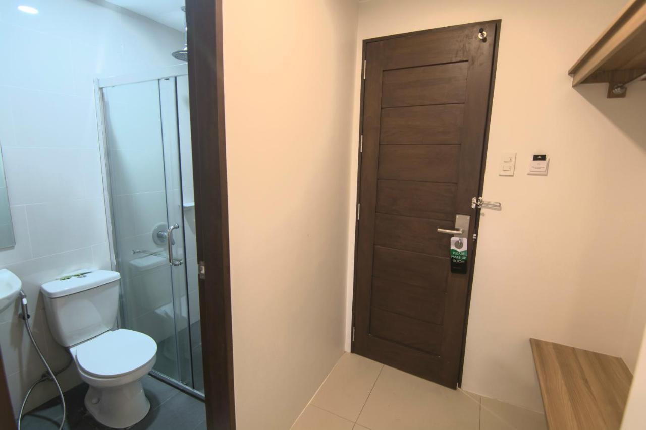 Mango Suites Tuguegarao City Eksteriør billede