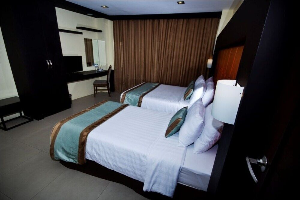 Mango Suites Tuguegarao City Eksteriør billede